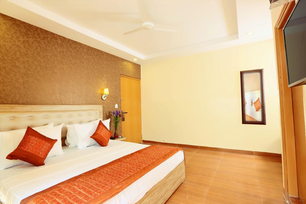 Hotel Aeroporto Nearest Landmark Aerocity Delhi New Delhi Room photo